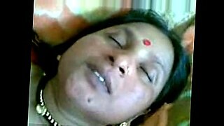 indian-pregnant-friend-wife