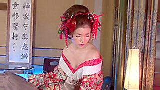 shanghai lady in esthemonde in fussa shi japan