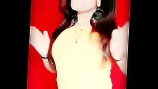 great-bts-footage-of-busty-white-girl-with-nice-big-ass